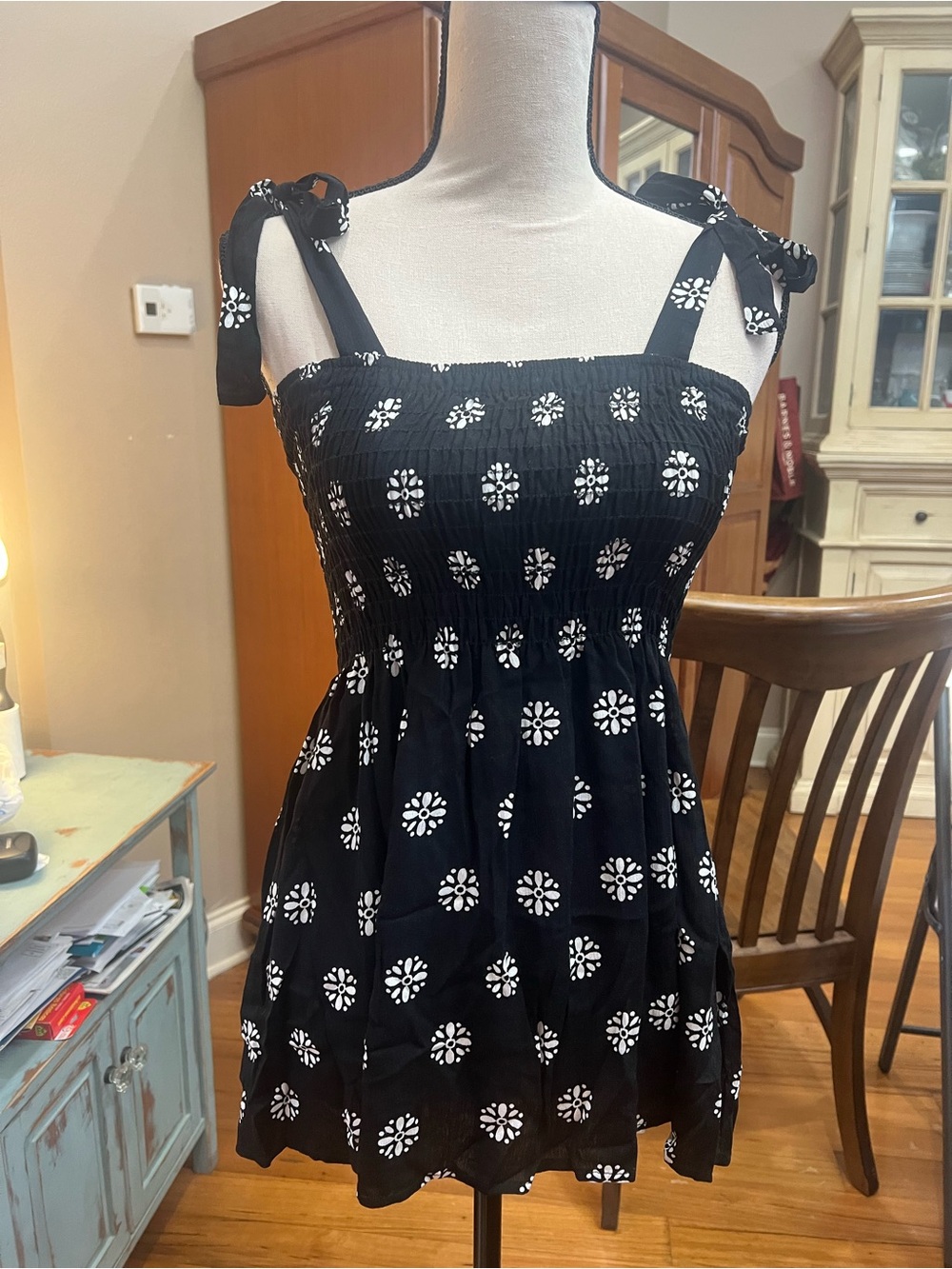 Black Floral Tie-Shoulder top